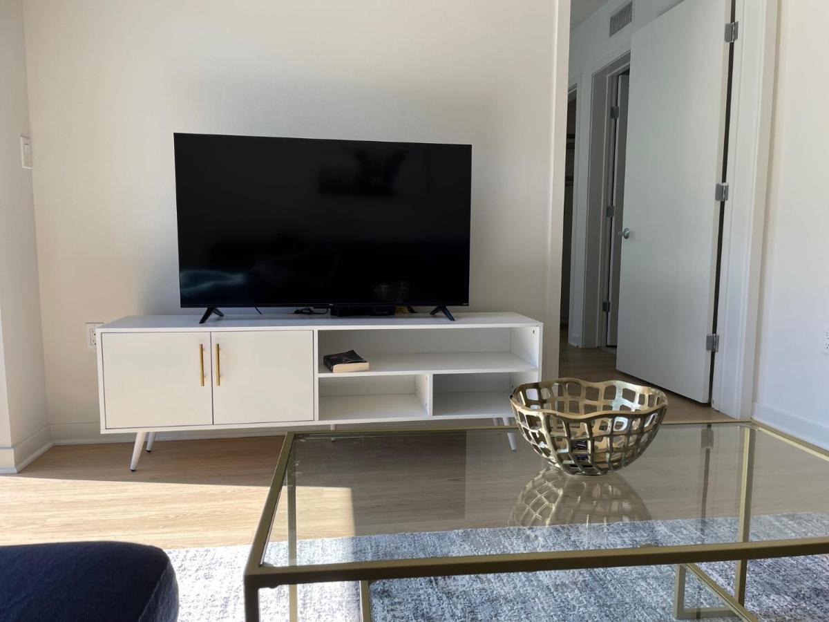 Las Palmas - Modern, Stylish, Spacious, Secure & Tranquil Condo With 2 Master Suite Bedrooms - Wlk To Sm Pier Los Angeles Zewnętrze zdjęcie